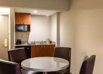 Wingate by Wyndham Charlotte Speedway/Concord hotel thumbnail 7