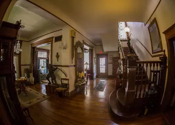Beall Mansion An Elegant Bed & Breakfast Inn hotel thumbnail 2