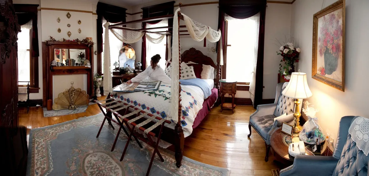 Beall Mansion An Elegant Bed & Breakfast Inn hotel detail image 6
