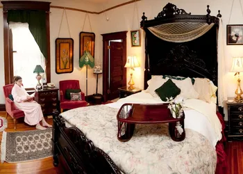 Beall Mansion An Elegant Bed & Breakfast Inn hotel thumbnail 7