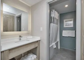 Vittoria Hotel and Suites hotel thumbnail 6