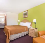 Travelodge by Wyndham Cordele hotel detail image 3