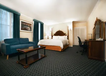 Hotel Stanford hotel thumbnail 8