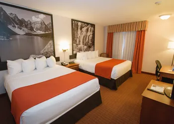 Super 8 by Wyndham Drayton Valley hotel thumbnail 6