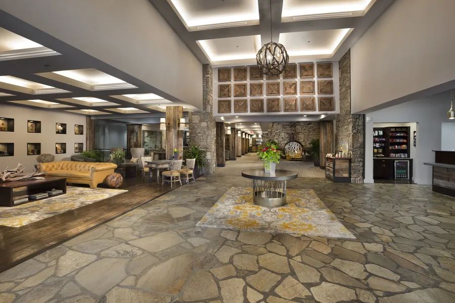 Crowne Plaza Resort Asheville by IHG hotel detail image 2