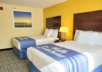 Days Inn by Wyndham Atlanta/Southlake/Morrow hotel thumbnail 3