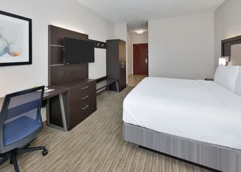 Holiday Inn Express Hotel & Suites Dallas - Duncanville by IHG hotel thumbnail 8
