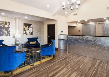 Best Western Plus Tulsa Inn & Suites hotel thumbnail 2