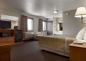 Super 8 by Wyndham Sioux Falls/41st Street hotel thumbnail 6