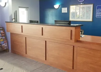 HomeBridge Inn and Suites hotel thumbnail 2