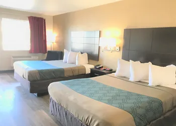 Econo Lodge Near Lackland Air Force Base - SeaWorld hotel thumbnail 7
