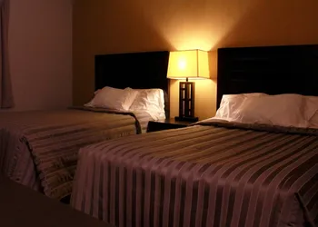 Victoria Motor Inn hotel thumbnail 2
