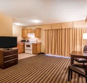 Quality Inn & Suites Vancouver - Hazel Dell hotel detail image 3