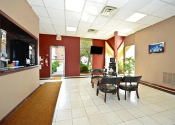 Americas Best Value Inn Phillipsburg hotel thumbnail 2