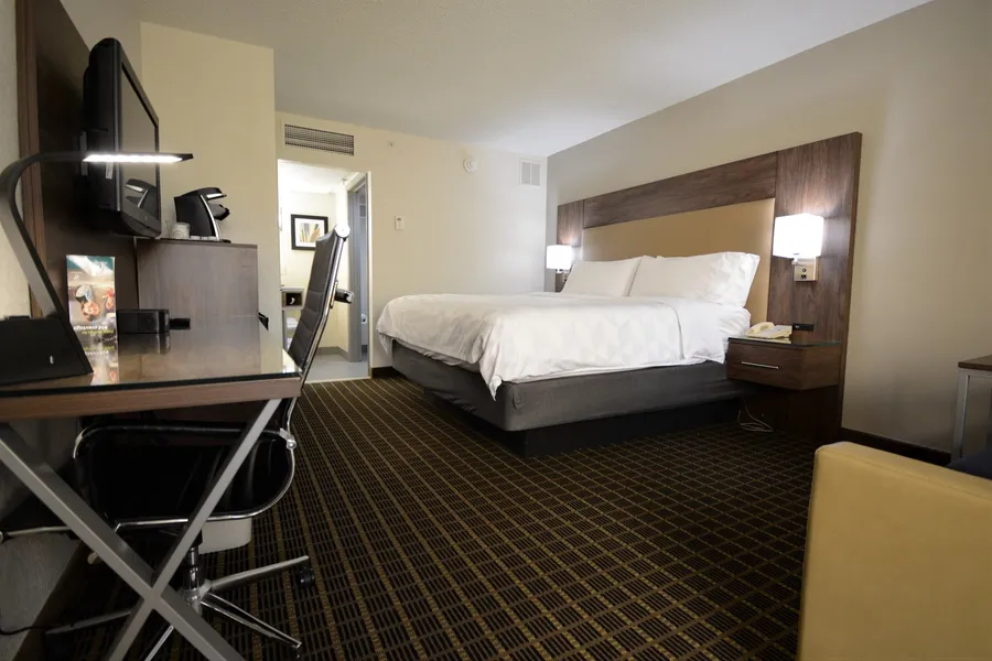 Holiday Inn Hazlet by IHG hotel detail image 6