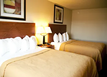 Baymont by Wyndham Jamestown Conference Center & Water Park hotel thumbnail 6