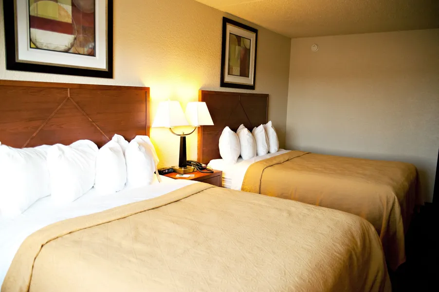 Baymont by Wyndham Jamestown Conference Center & Water Park hotel detail image 6