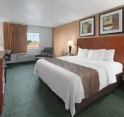 Baymont by Wyndham Jamestown Conference Center & Water Park hotel detail image 7