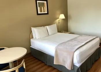 Sea-Tac Airport Value Inn hotel thumbnail 5