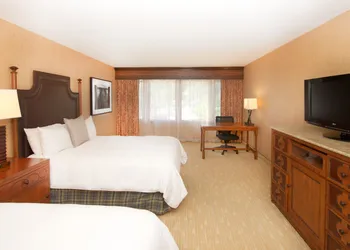 Lake Arrowhead Resort and Spa hotel thumbnail 7