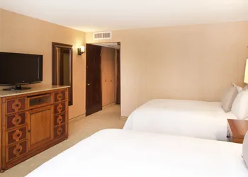 Lake Arrowhead Resort and Spa hotel thumbnail 8