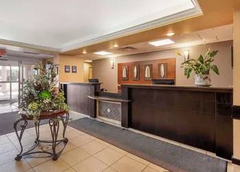 Best Western Rocky Mountain House Inn & Suites hotel thumbnail 2