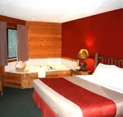 The Lodge at Crooked Lake hotel detail image 7