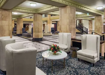 Hilton President Kansas City hotel thumbnail 2
