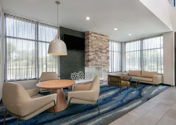 Fairfield Inn by Marriott JFK Airport hotel thumbnail 3