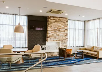 Fairfield Inn by Marriott JFK Airport hotel thumbnail 4