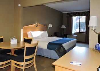 Marco LaGuardia Hotel hotel thumbnail 6