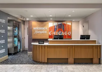 Hampton Inn Majestic Chicago Theatre District hotel thumbnail 5