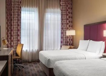 Hampton Inn Majestic Chicago Theatre District hotel thumbnail 8