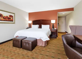 Hampton Inn Moss Point Pascagoula hotel thumbnail 5