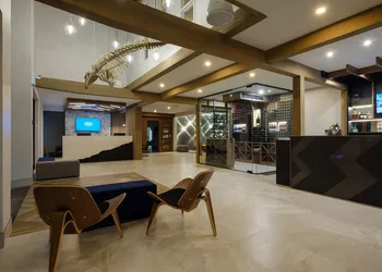 Auberge De La Pointe hotel thumbnail 2