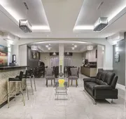 La Quinta Inn & Suites by Wyndham Mercedes Outlet Mall hotel detail image 4