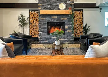 Prestige Prince George Lodge hotel thumbnail 6