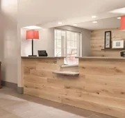 Country Inn & Suites by Radisson, London, KY hotel detail image 4