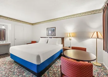Americas Best Value Inn by Sonesta Pecos hotel thumbnail 7