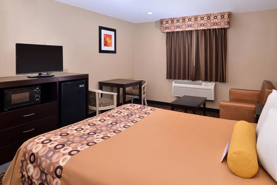 Americas Best Value Inn & Suites Madera hotel detail image 6