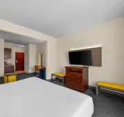 Comfort Suites San Antonio North - Stone Oak hotel detail image 7