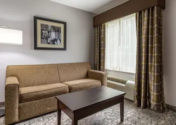 Best Western Oakdale Inn hotel thumbnail 8
