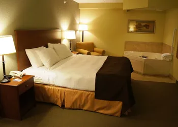 AmericInn by Wyndham Newton hotel thumbnail 8