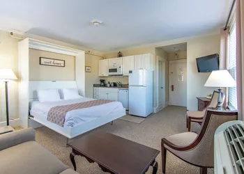 Eastern Slope Inn Resort hotel thumbnail 4