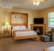 Eastern Slope Inn Resort hotel detail image 5