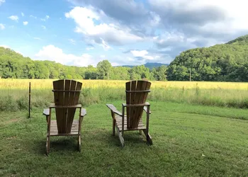 Creekwalk Inn and Cabins hotel thumbnail 2