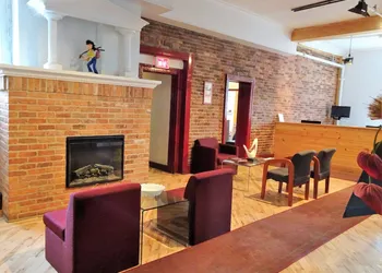 Hotel Quartier des Spectacles hotel thumbnail 2
