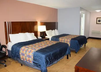 Flamingo Motel hotel thumbnail 8