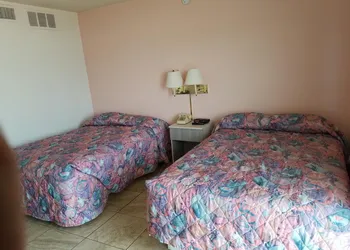Beach Terrace Motor Inn hotel thumbnail 5