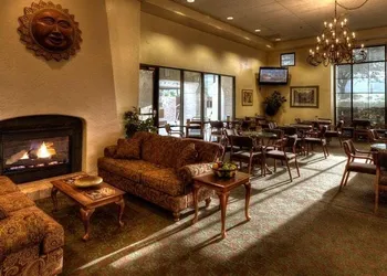 Gateway Studio Suites hotel thumbnail 3